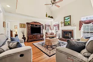 9927 Nicole Ln, Charlotte, NC 28269 - Photo 9