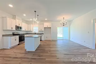 4018 Deerstone Ln, Clover, SC 29710 - Photo 5