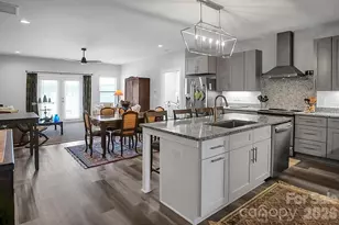 106 Shields Dr, Lincolnton, NC 28092 - Photo 9