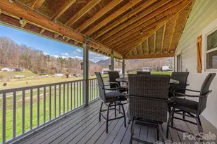 4896 Dutch Cove Rd, Canton, NC 28716 - Photo 15