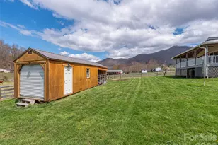 4896 Dutch Cove Rd, Canton, NC 28716 - Photo 37