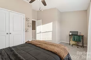 12755 Livengood Ln, Charlotte, NC 28269 - Photo 25