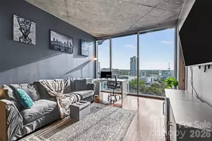 210 N Church St, Charlotte, NC 28202 - Photo 7