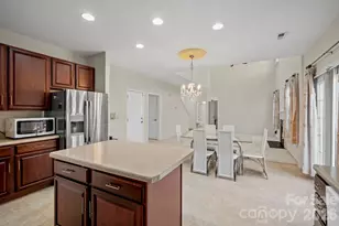 2 Breyerton Ct, Asheville, NC 28804 - Photo 13