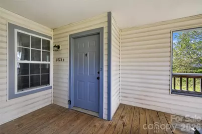 8124 Tremaine Court, Charlotte, NC 28227 - Photo 19