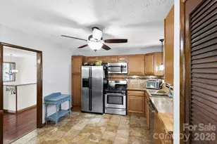 150 Timberlane Dr, Etowah, NC 28729 - Photo 13