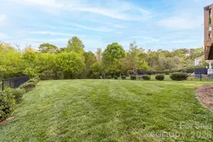 716 Lakeview Dr, Mcadenville, NC 28101 - Photo 33