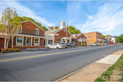 716 Lakeview Drive, Mcadenville, NC 28101 - Photo 37