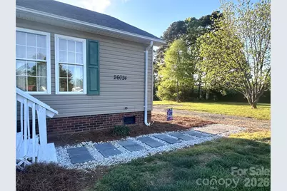 26024 Hobert Road, Albemarle, NC 28001 - Photo 9