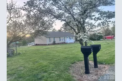 26024 Hobert Road, Albemarle, NC 28001 - Photo 5