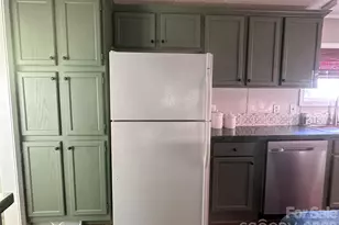 26024 Hobert Rd, Albemarle, NC 28001 - Photo 23