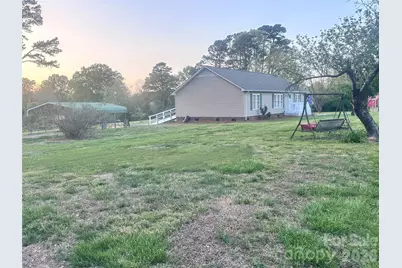 26024 Hobert Road, Albemarle, NC 28001 - Photo 7