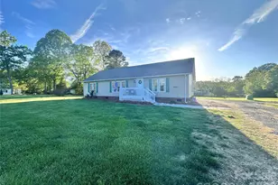 26024 Hobert Rd, Albemarle, NC 28001 - Photo 47