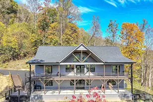 282 Tamarack Trl, Waynesville, NC 28785 - Photo 1