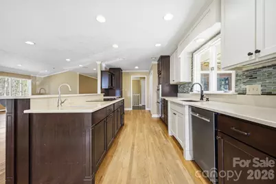 8 Covewood Road, Asheville, NC 28805 - Photo 5