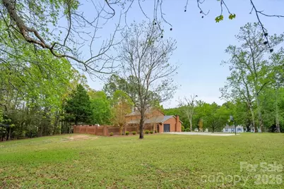 207 Williamsburg Lane, Wadesboro, NC 28170 - Photo 39