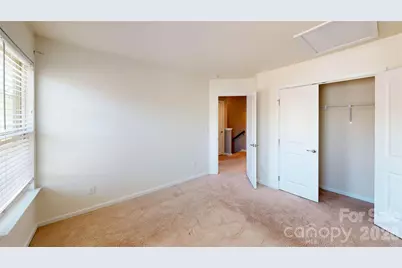 1637 Fleetwood Drive, Charlotte, NC 28208 - Photo 9