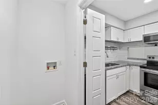 1612 Sharon Rd W, Charlotte, NC 28210 - Photo 15