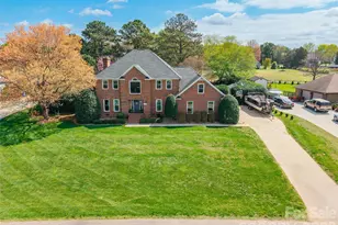 217 Spring Run Dr, Mooresville, NC 28117 - Photo 1