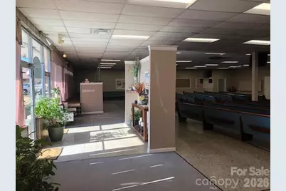 104 Fairway Shopping Center Street, Hudson, NC 28638 - Photo 3