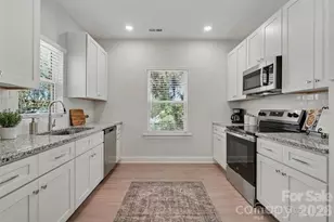 533 Broadway Ct, Statesville, NC 28677 - Photo 5