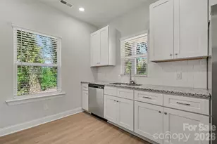 533 Broadway Ct, Statesville, NC 28677 - Photo 25