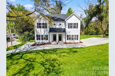 533 Broadway Court #A&B, Statesville, NC 28677 - Photo 3