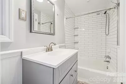 710 Heatherwood Drive, Hendersonville, NC 28792 - Photo 25