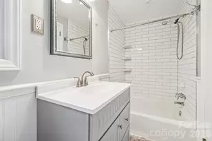 710 Heatherwood Dr, Hendersonville, NC 28792 - Photo 25