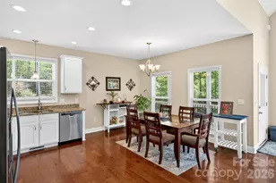 38 Pne Hl Rd, Fairview, NC 28730 - Photo 7