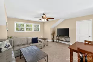 38 Pne Hl Rd, Fairview, NC 28730 - Photo 13