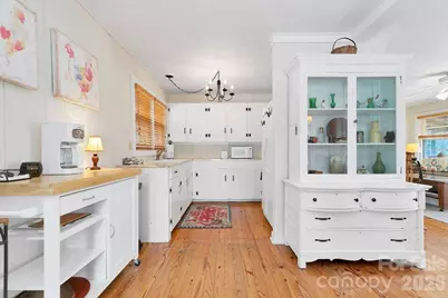 218 Hickory Lane, Lake Toxaway, NC 28747 - Photo 7