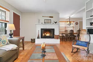 218 Hickory Ln, Lake Toxaway, NC 28747 - Photo 11