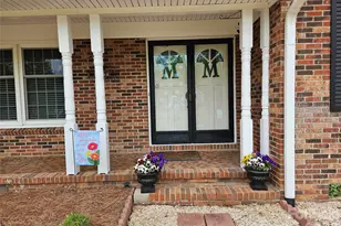 3241 Tanglewood Dr, Rock Hill, SC 29732 - Photo 3