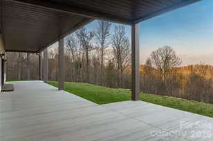 527 Falkirk Way, Zirconia, NC 28790 - Photo 41