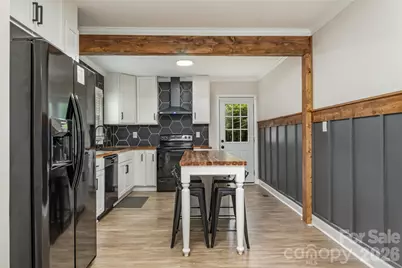 2601 Ashley Road, Charlotte, NC 28208 - Photo 9