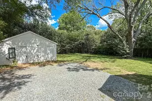 2601 Ashley Rd, Charlotte, NC 28208 - Photo 23