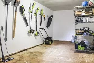 2601 Ashley Rd, Charlotte, NC 28208 - Photo 25