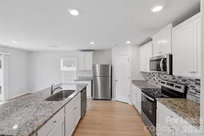 1620 Nia Road, Charlotte, NC 28215 - Photo 3