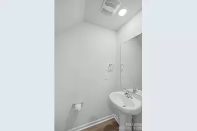 1620 Nia Road, Charlotte, NC 28215 - Photo 9