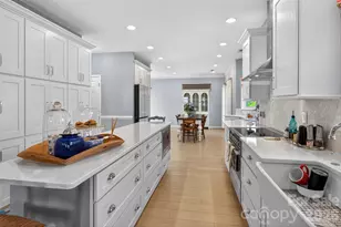 8601 Walsham Dr, Charlotte, NC 28277 - Photo 19