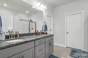 255 Fox Cove Rd, Hendersonville, NC 28792 - Photo 23