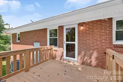 2221 Ludlow Drive, Charlotte, NC 28216 - Photo 23