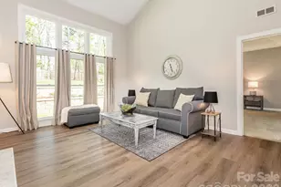 2824 Providence Spring Ln, Charlotte, NC 28270 - Photo 5