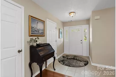 551 Woodfield Lane, Hendersonville, NC 28791 - Photo 3