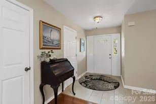 551 Woodfield Ln, Hendersonville, NC 28791 - Photo 3