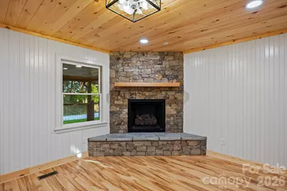 327 Flat Ridge Drive, Lake Toxaway, NC 28774 - Photo 15