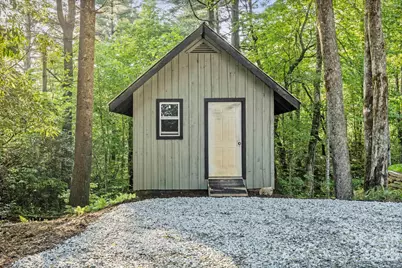 327 Flat Ridge Drive, Lake Toxaway, NC 28774 - Photo 33