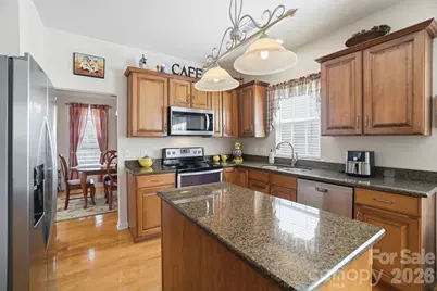 6319 Highland Commons Road, Charlotte, NC 28269 - Photo 9