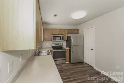 5705 Kelden Walker Lane, Charlotte, NC 28269 - Photo 5